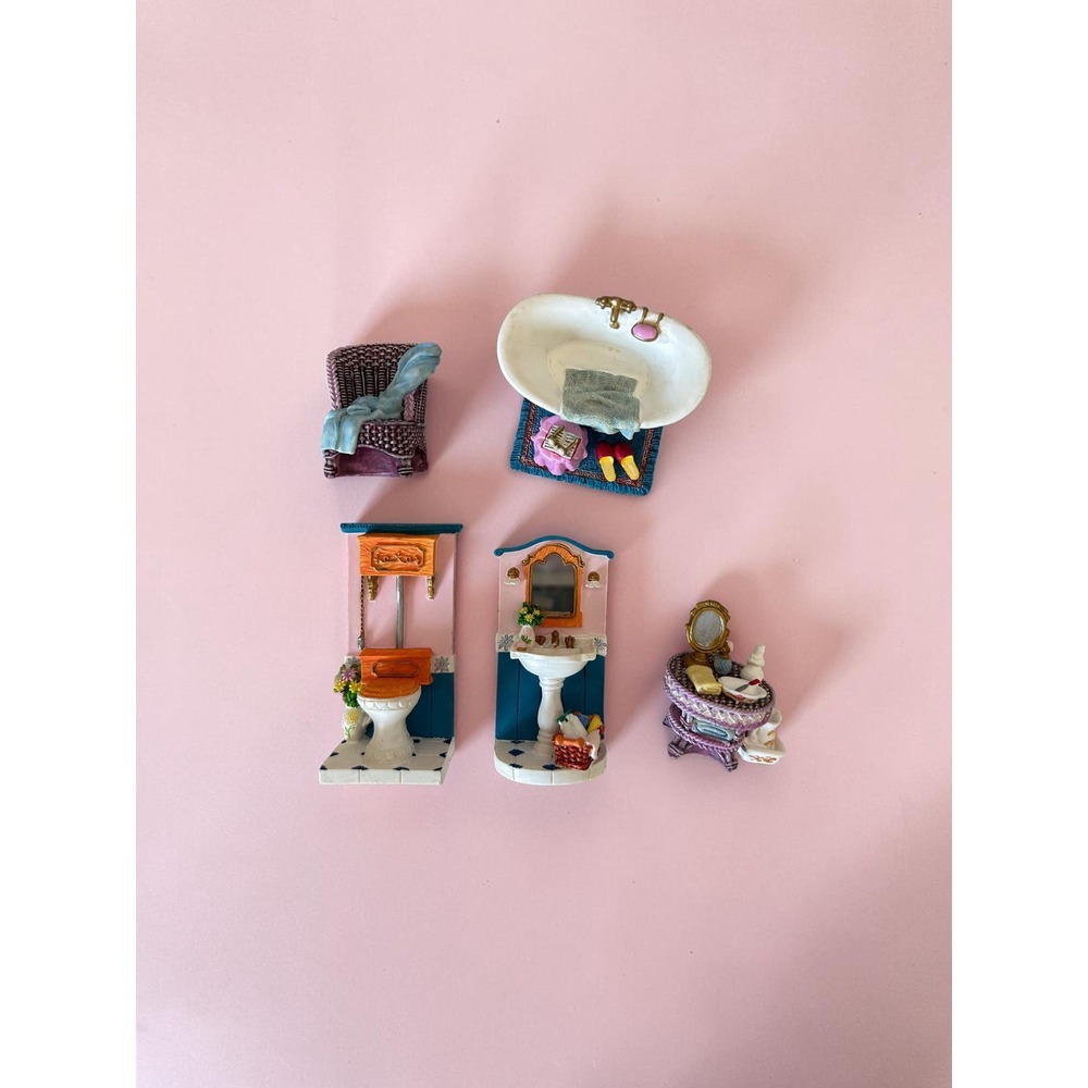Avon Miniature Country Cottage Collection Bathroom - Miniature Furniture